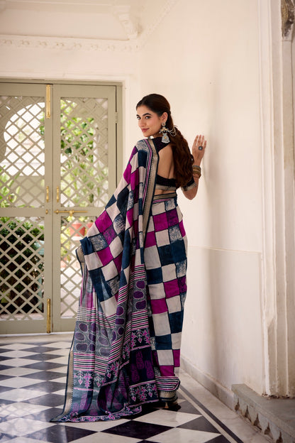 Woven whispers of royalty, wrapped in Chanderi charm 🍂