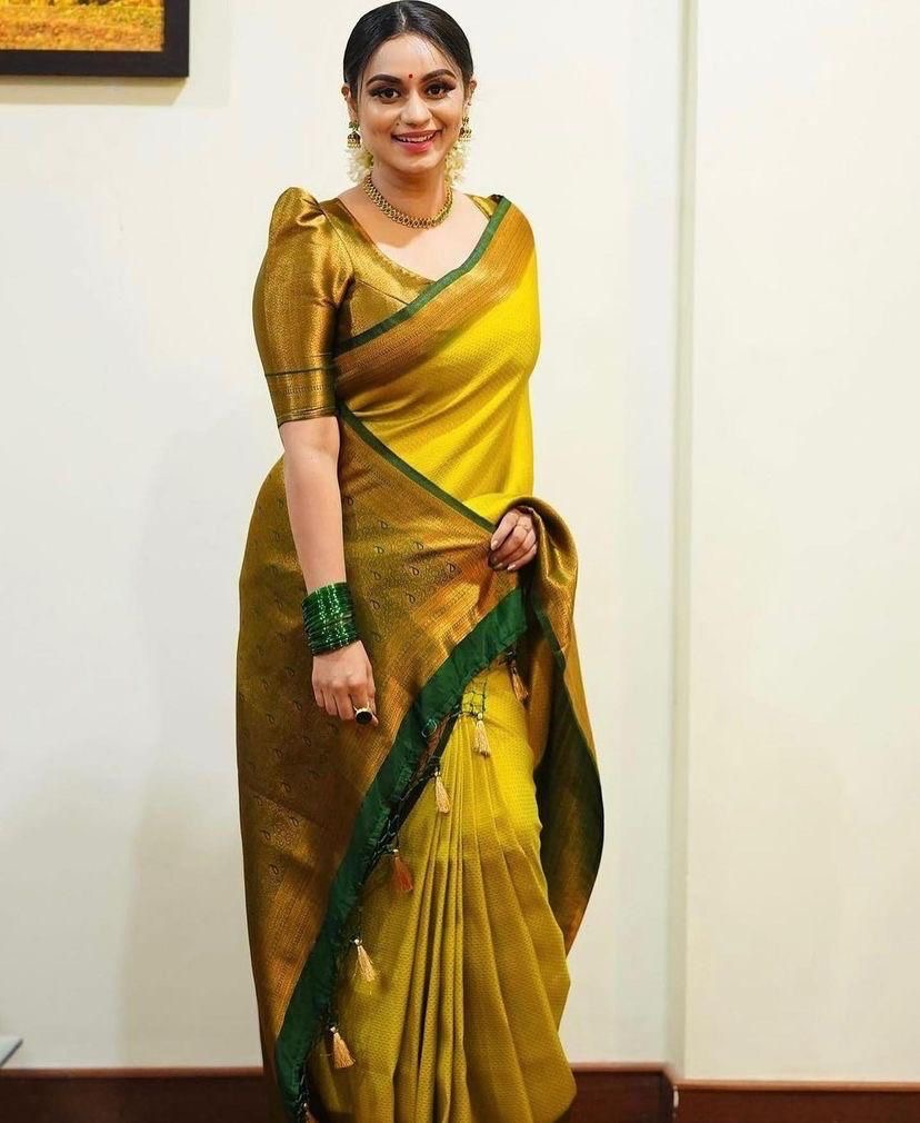 Traditional weaves modern royalty