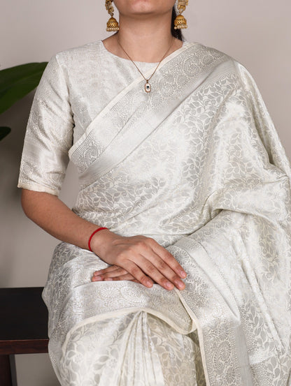 Kanjivaram beauty, crafted for your special day 🪷