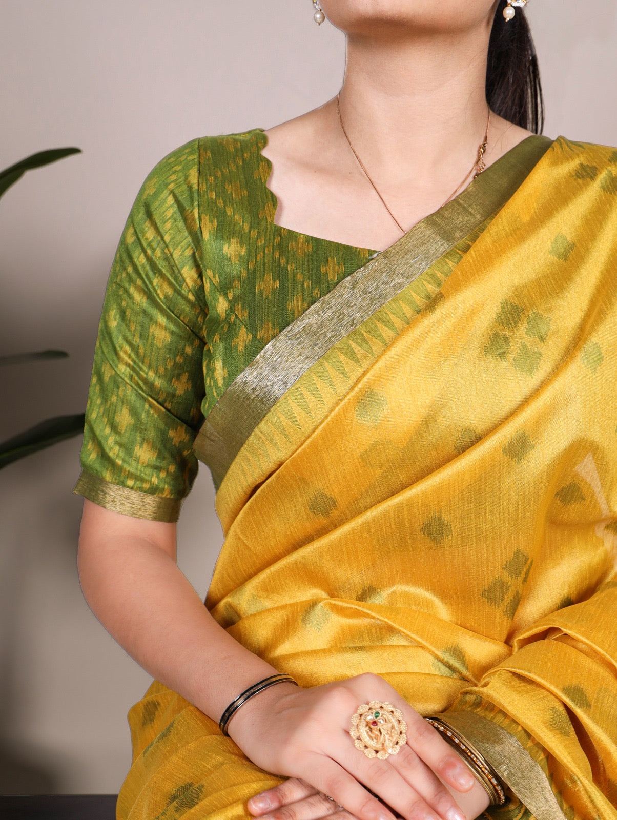 The perfect drape for your special moments 🍁