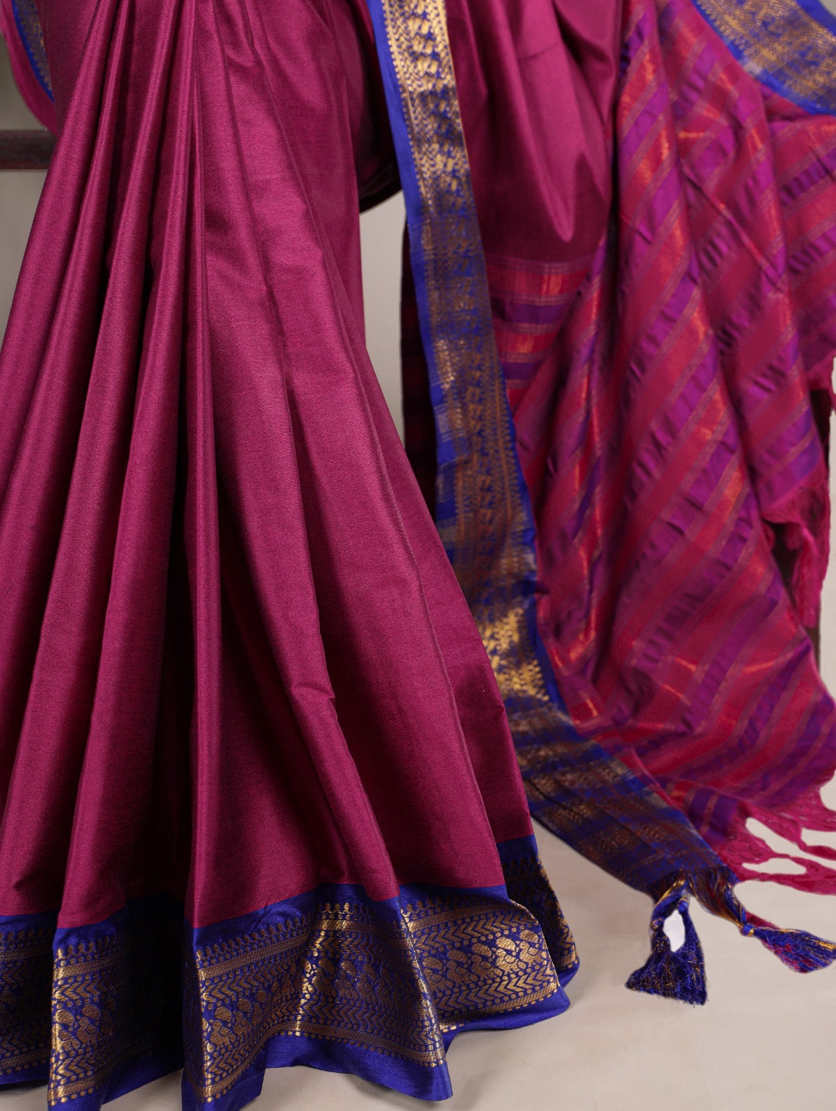 Aura Silk