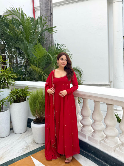 Red long Anarkali Tree piece kurta Set