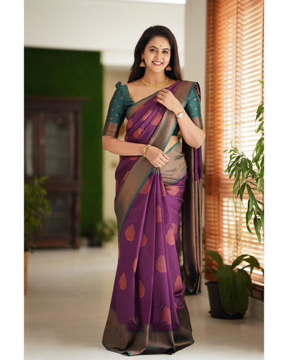 Royal Banarasi Sarees That Speak Pure Elegance 👑