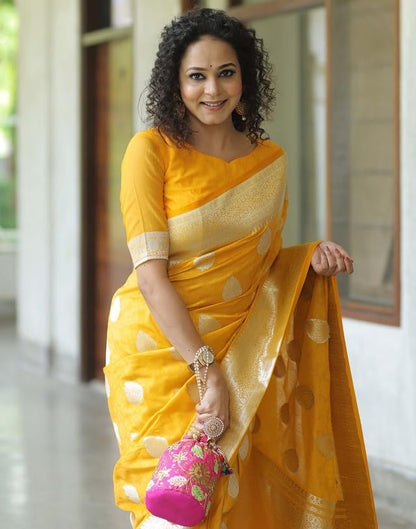 Woven design blend banarasi saree