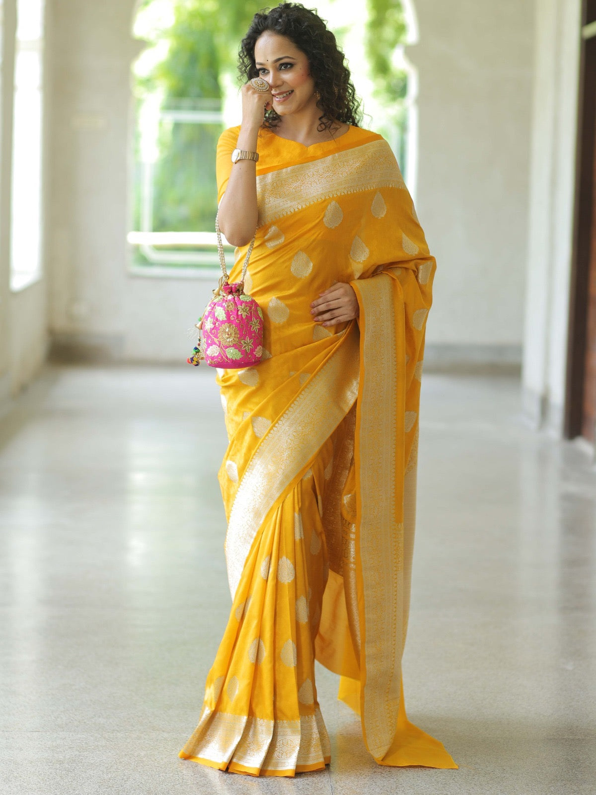 Woven design blend banarasi saree