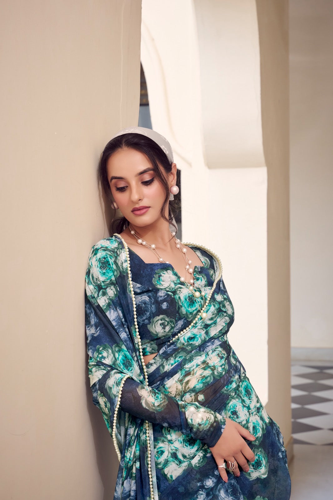 Drape the Beauty of Marble Print with a Pearl-Perfect Finish 🪻