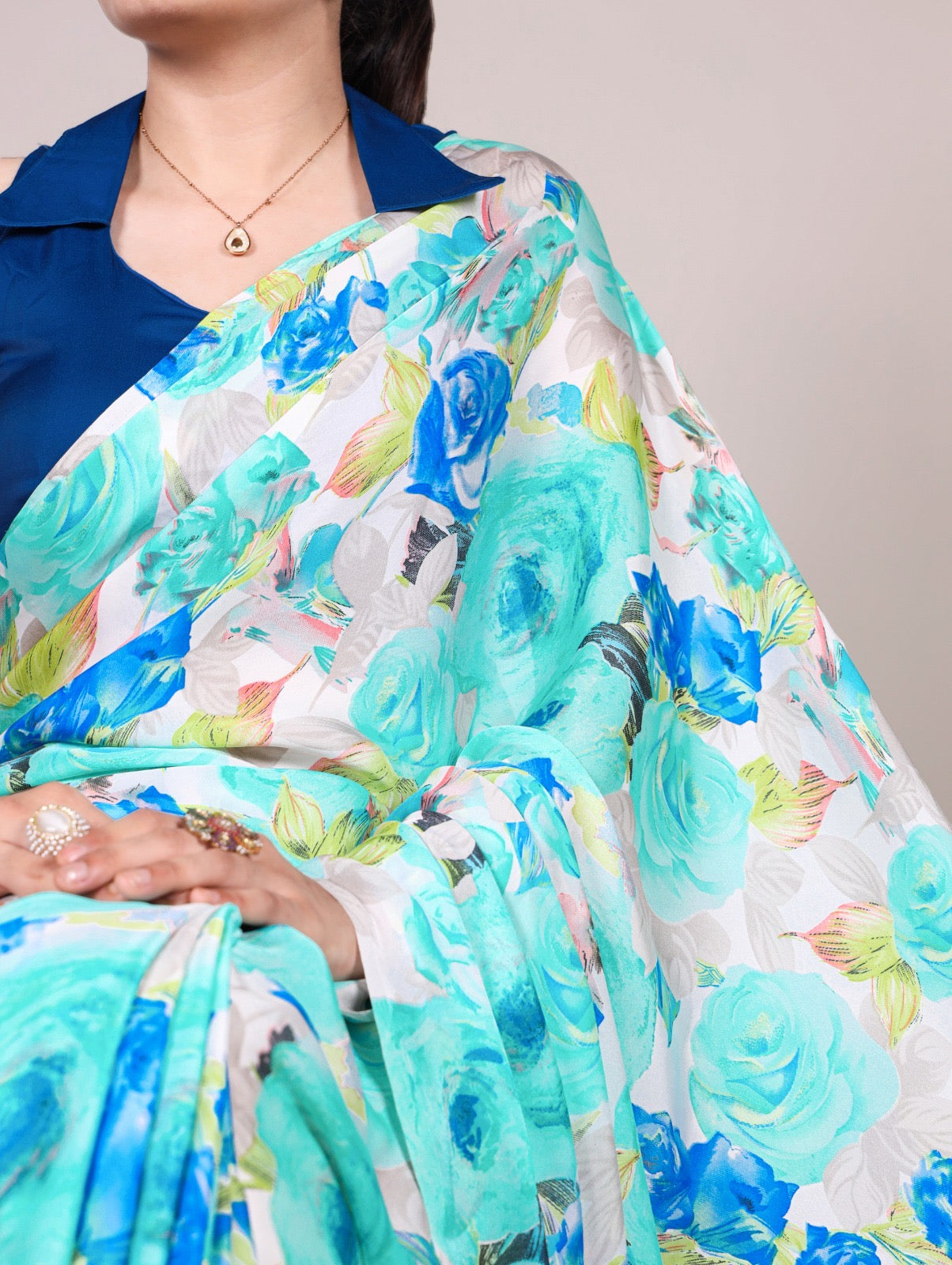 Let the soft touch of silk and blooming florals carry your elegance, effortlessly.🌸
