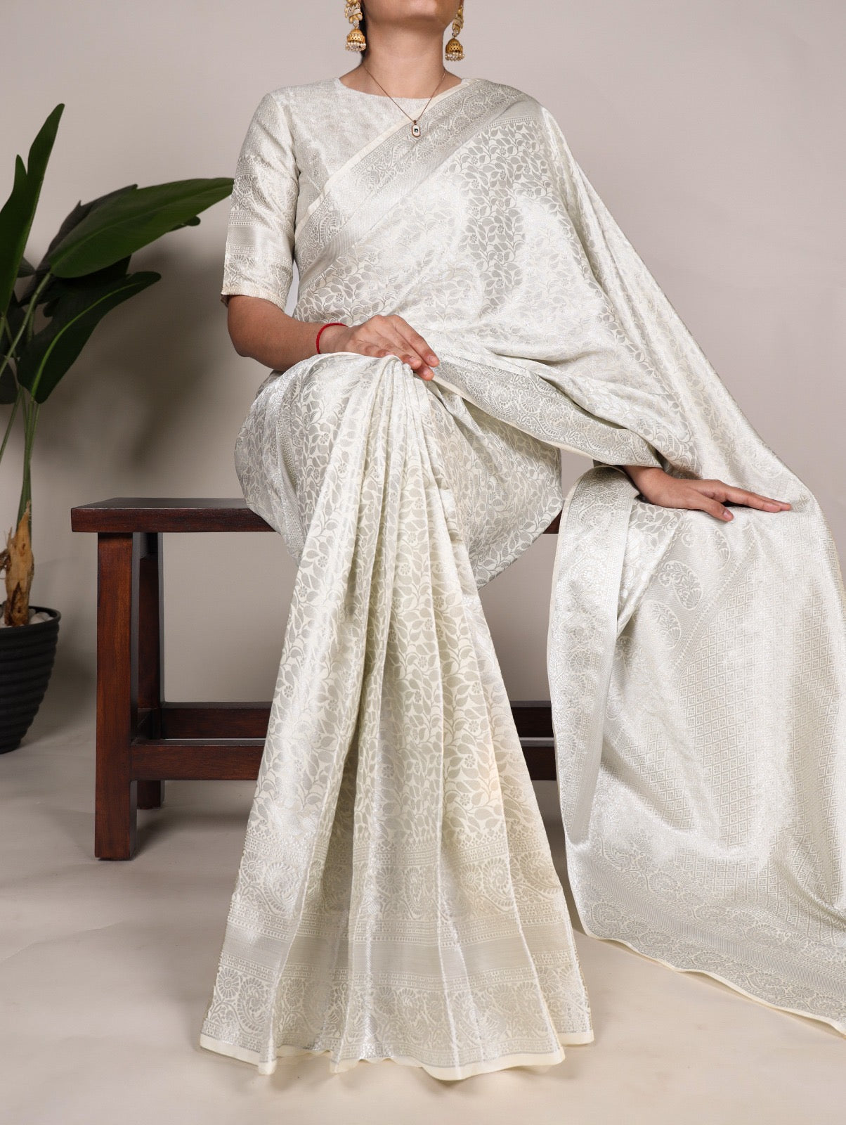 Kanjivaram beauty, crafted for your special day 🪷