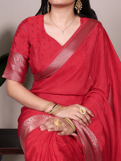 A saree that blends comfort with class, crafted from rich and fluid Chinon 🪷