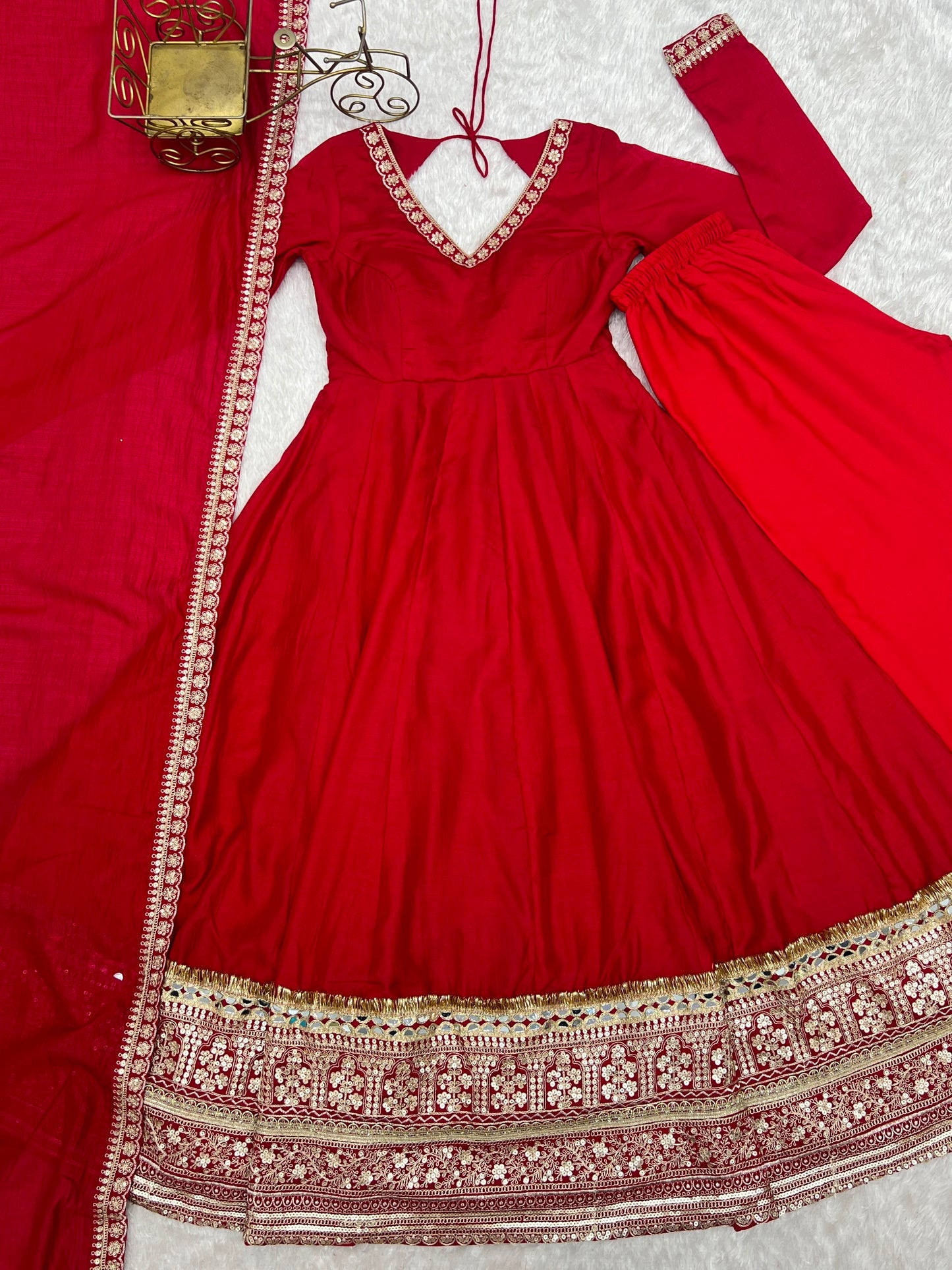 Red Anarkali salwar suits set for Women's